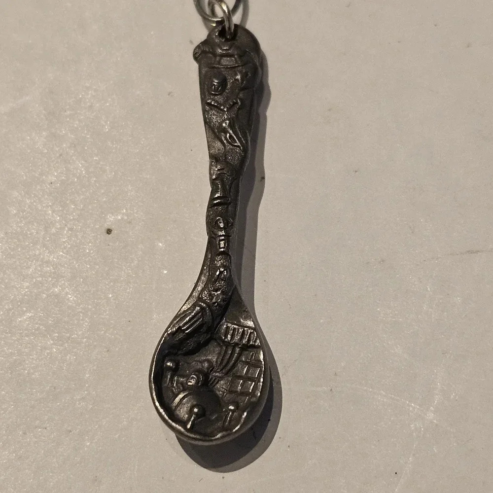 Hallmark Keepsake Ornament "Visions of Sugarplums"  Pewter 1993